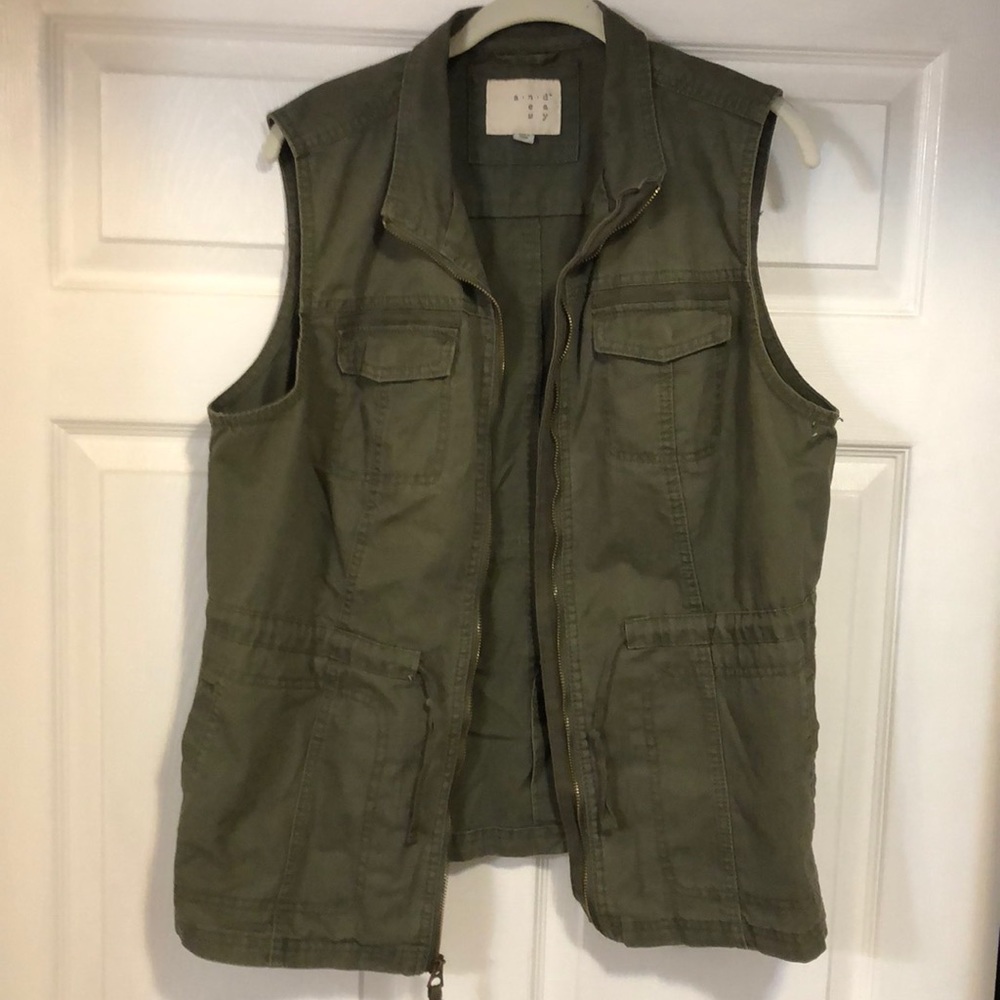 Olive green cotton vest